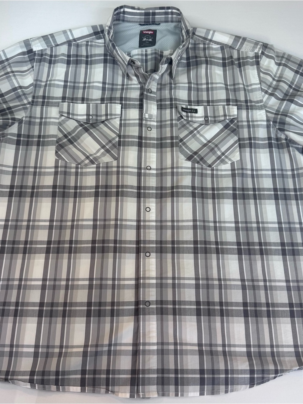 WRANGLER Outdoor Series Mens Button-Up Shirt ,Plaid,SS, Lightweight, 3XL Reg Fit